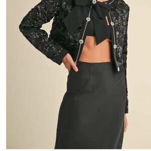 Elegant Black Tweed Sequin Blazer with Bow Detail